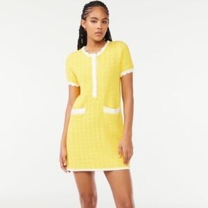 Yellow Short Sleeve Dress with White Trim